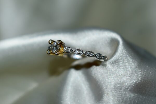 Sortija con Diamantes - Imagen 4
