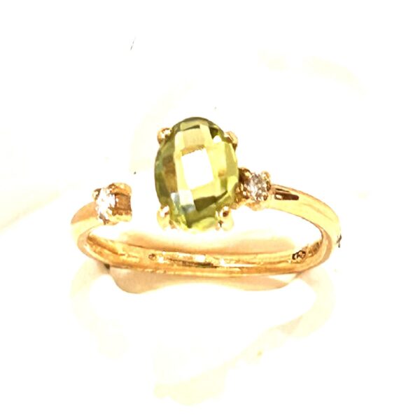Sortija con Peridoto y Diamante